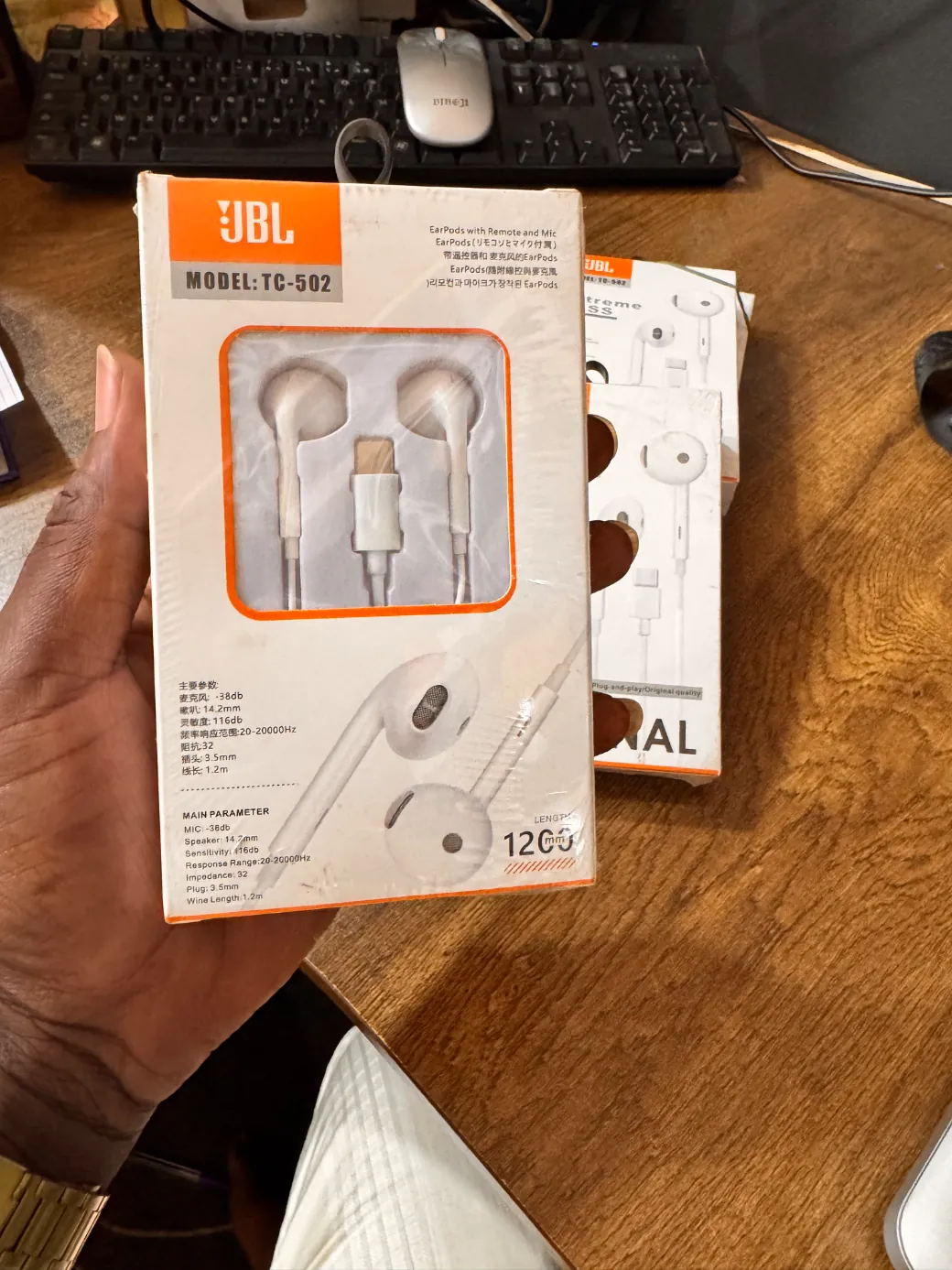 Ecouteur Jbl type c preview 2