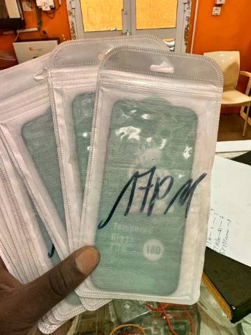Verre trempé bombé iPhone 17 Pro Max