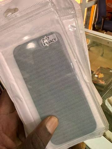 Verre trempé fumé iPhone 17 / 17 Pro