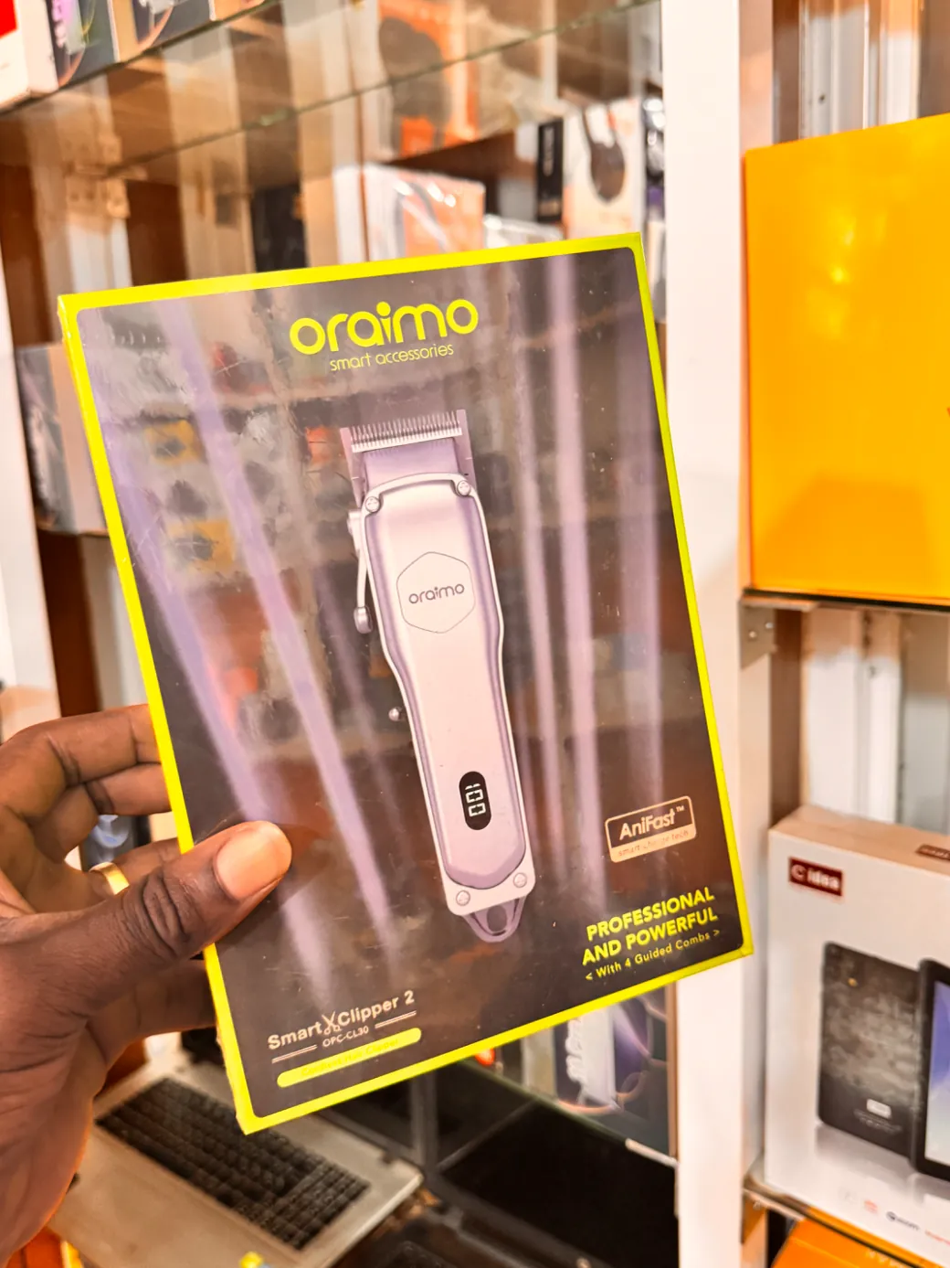 Machine coiffée Oraimo preview 1