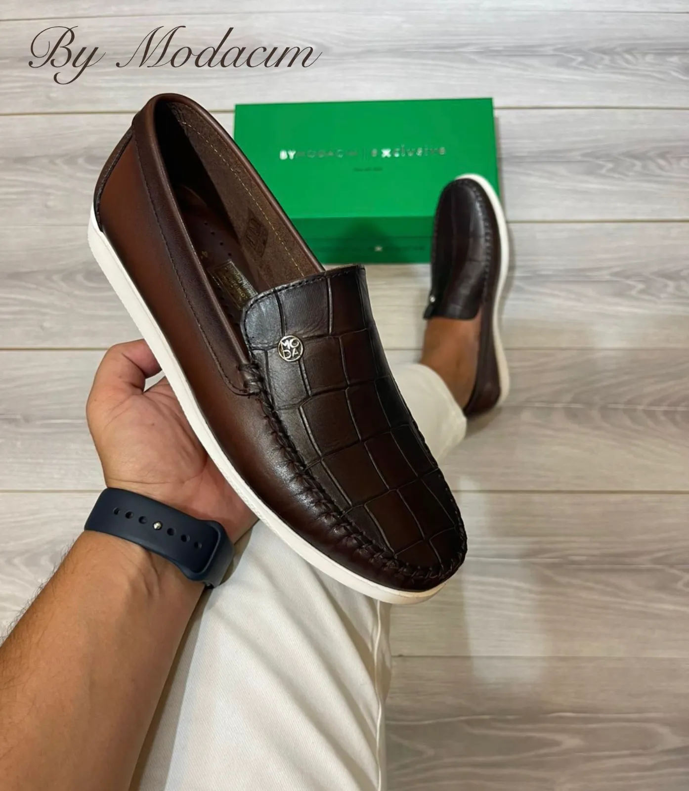 Mocassins en cuir preview 3