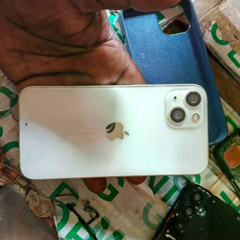 iPhone 13 simple 128gb